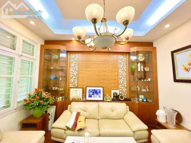 4076296 ảnh đại diện 1