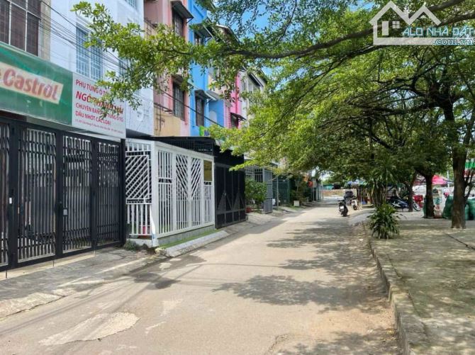4075999 ảnh đại diện 1