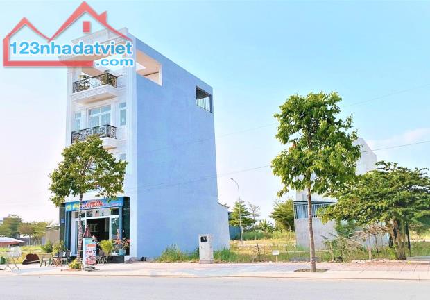 4077771 ảnh đại diện 1