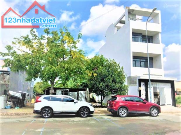 4077771 ảnh đại diện 2
