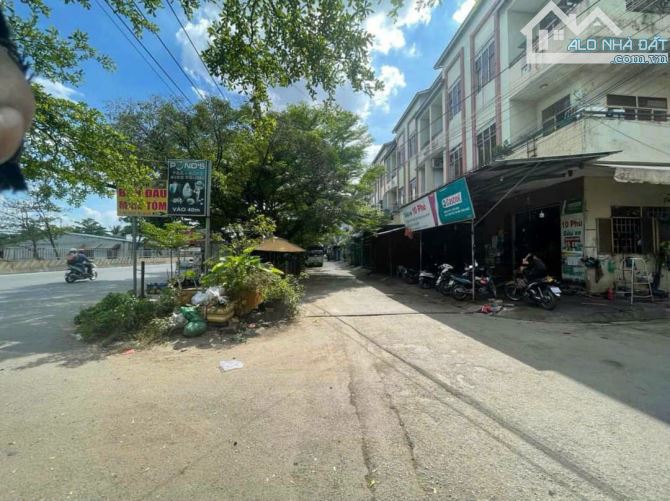 4075999 ảnh đại diện 1
