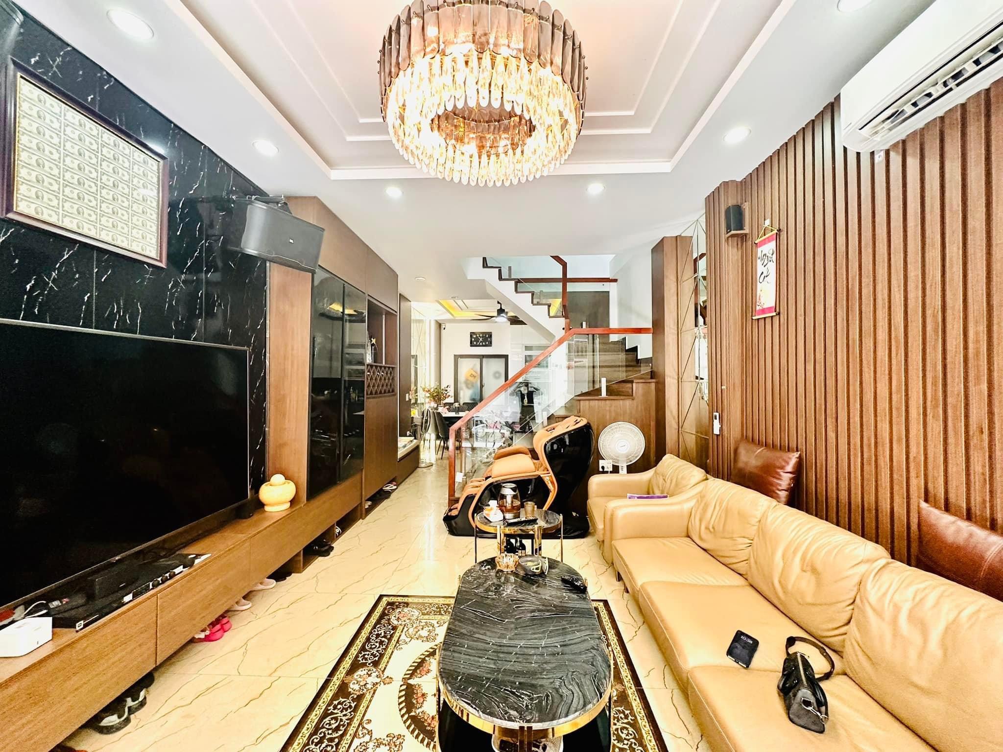 4076621 ảnh đại diện 1