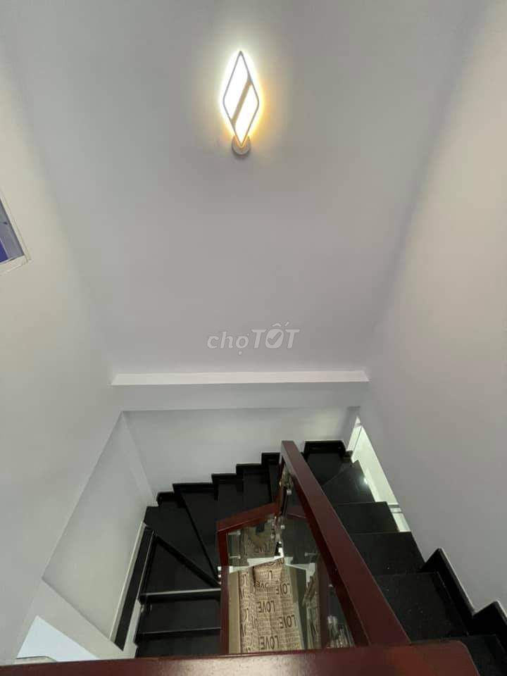 4079986 ảnh đại diện 2