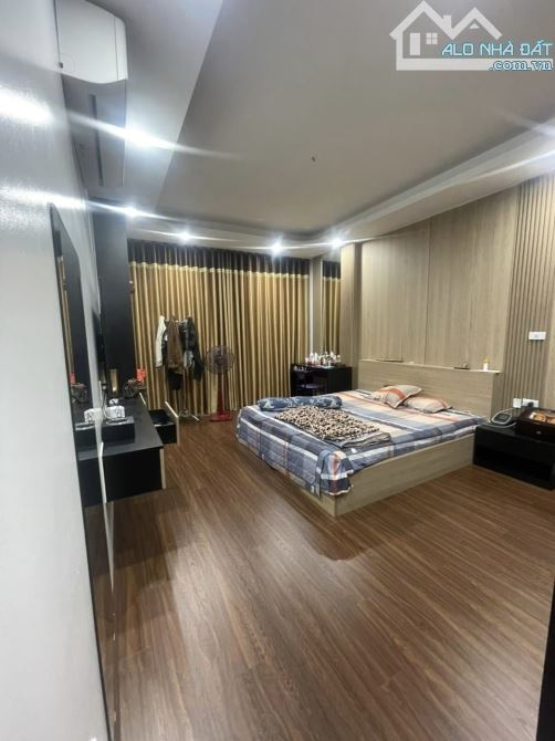 4081452 ảnh đại diện 1