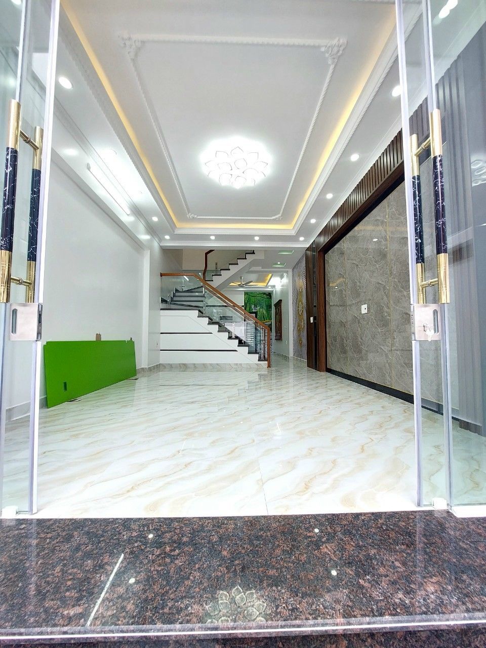4086619 ảnh đại diện 1