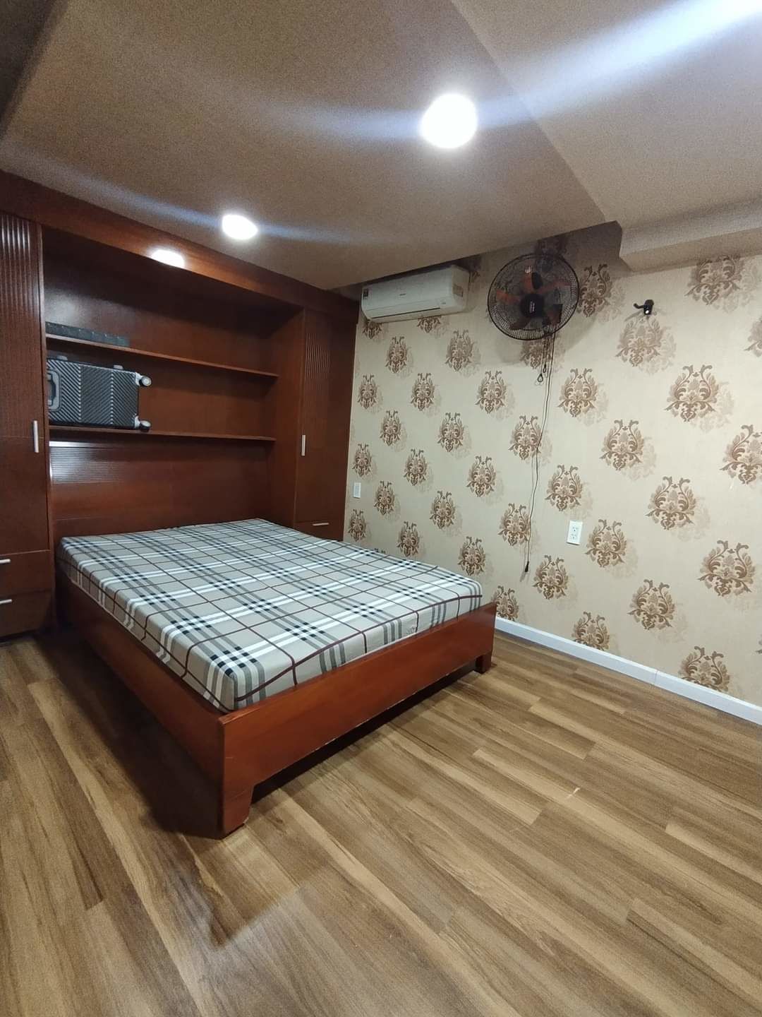 4084472 ảnh đại diện 1