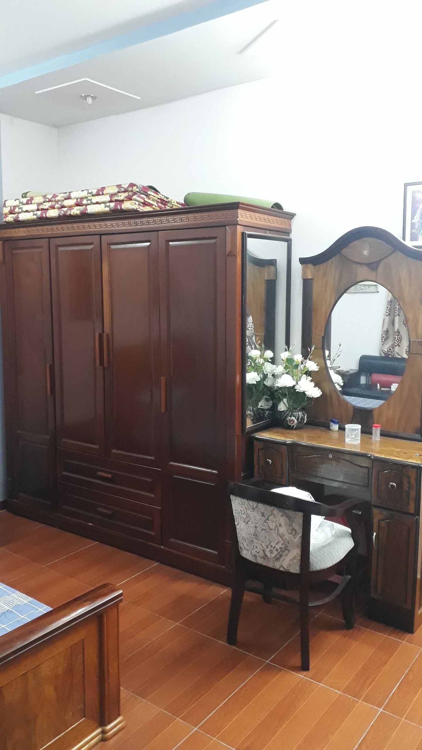 4086579 ảnh đại diện 2