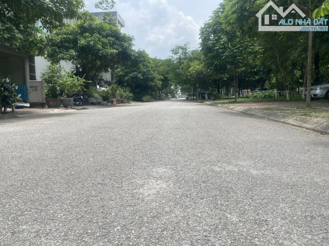 4093394 ảnh đại diện 1