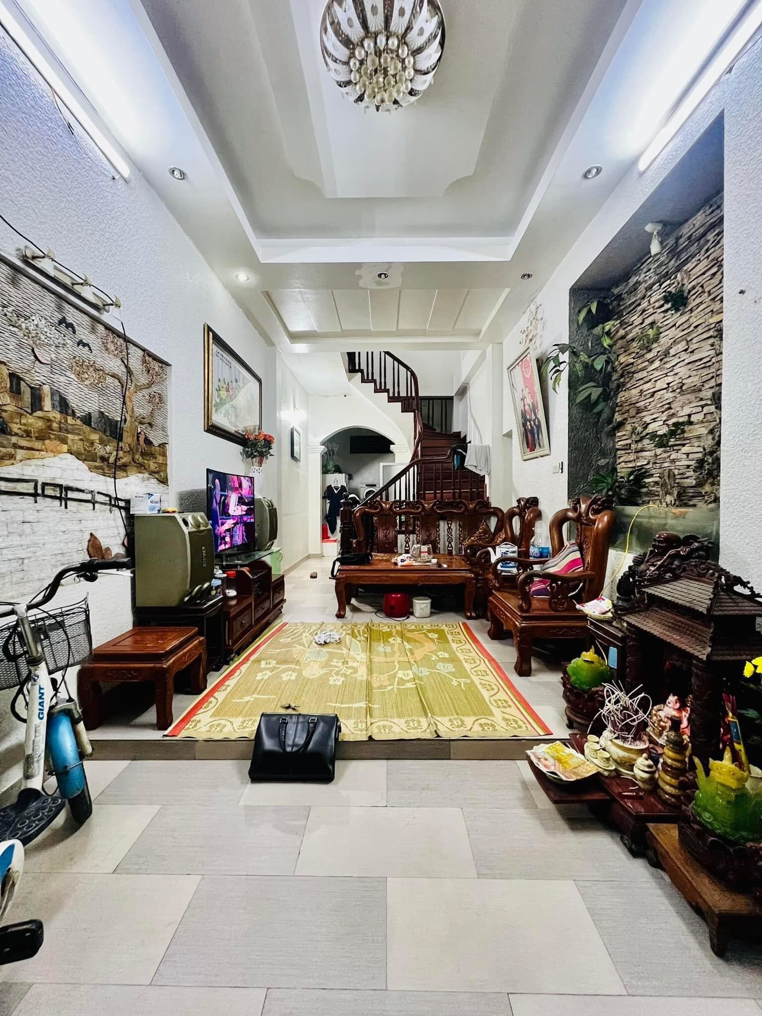 4092594 ảnh đại diện 1