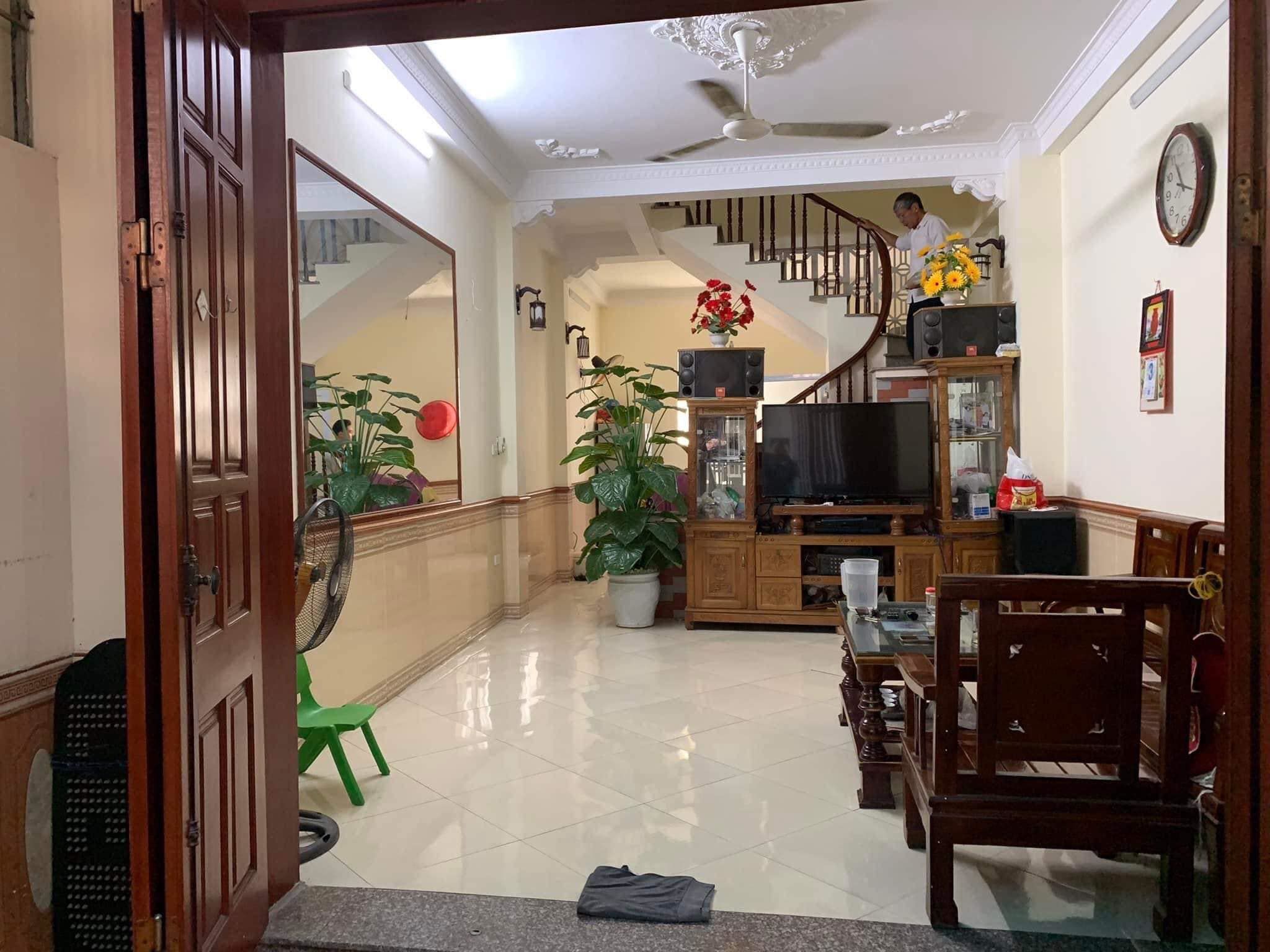 4092595 ảnh đại diện 1