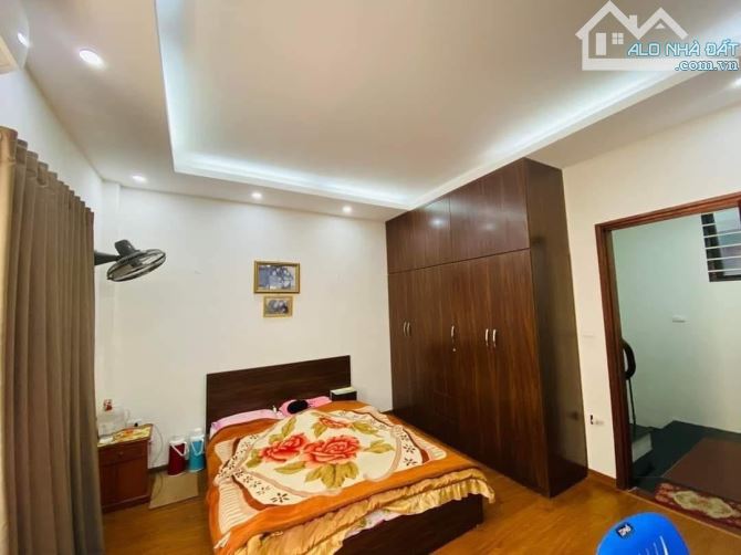 4098937 ảnh đại diện 2