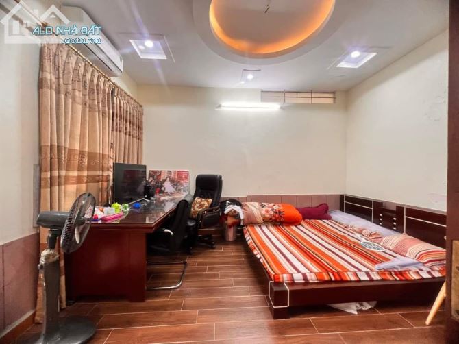 4099537 ảnh đại diện 2