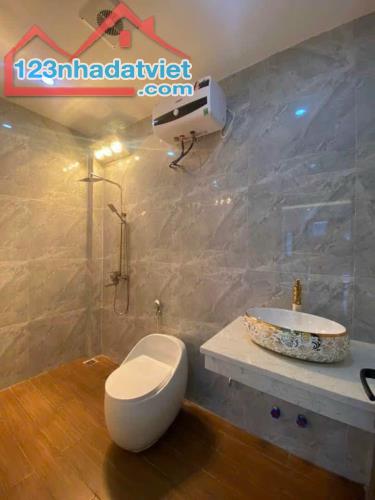 4101042 ảnh đại diện 2