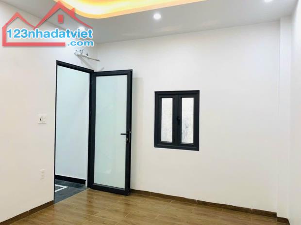 4101042 ảnh đại diện 1