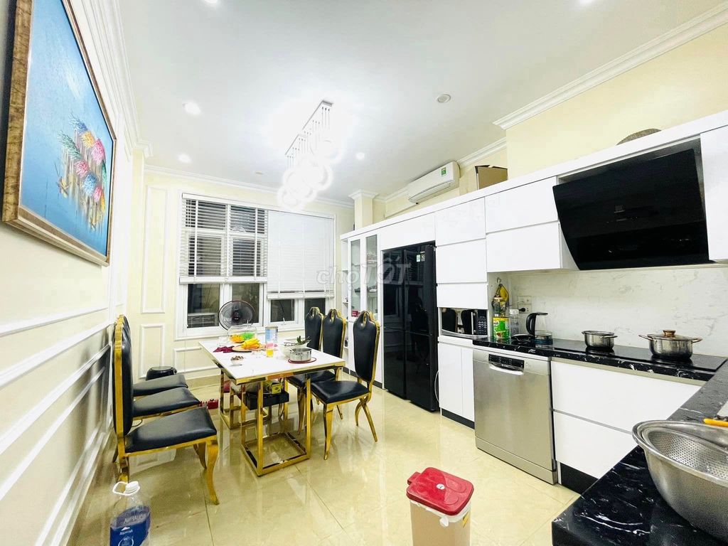 4112538 ảnh đại diện 1