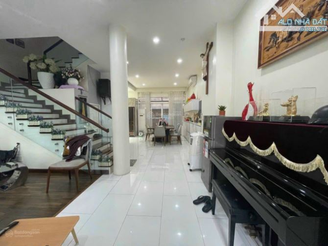 4111324 ảnh đại diện 1