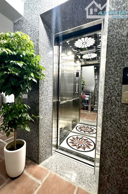 4111445 ảnh đại diện 1