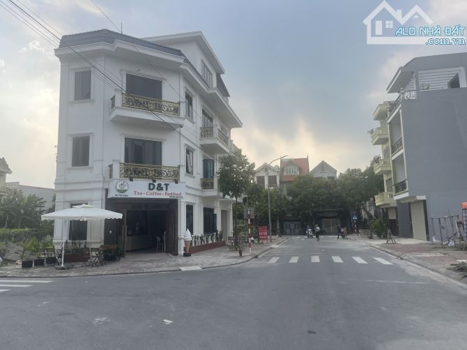 4113560 ảnh đại diện 2