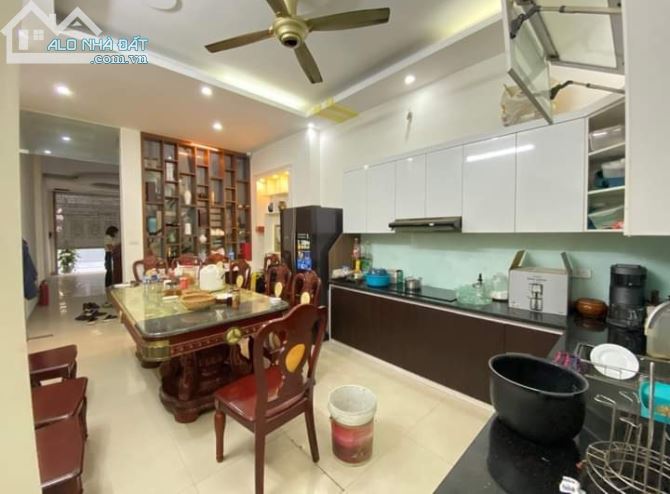 4128545 ảnh đại diện 1