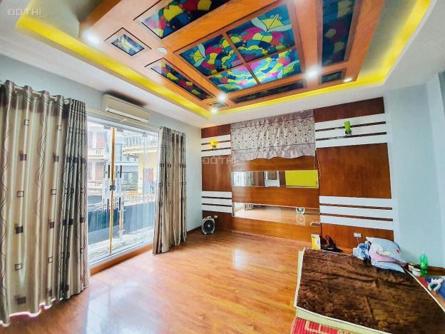 4127572 ảnh đại diện 1