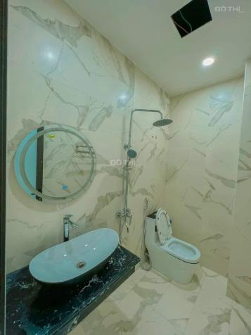 4131447 ảnh đại diện 1
