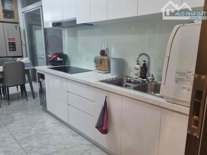 4132547 ảnh đại diện 1