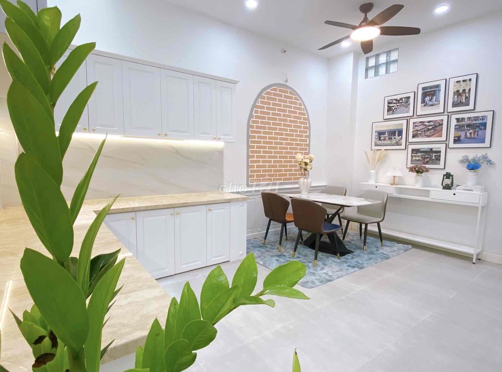 4130091 ảnh đại diện 1