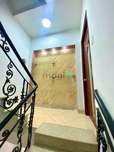 4135940 ảnh đại diện 1