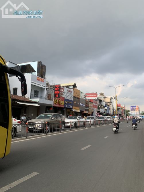 4137419 ảnh đại diện 1
