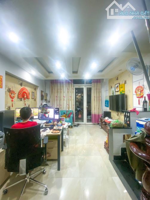 4139684 ảnh đại diện 2