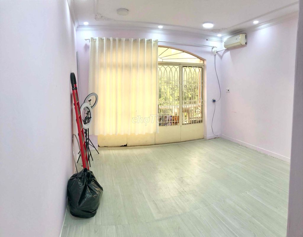 4142920 ảnh đại diện 1
