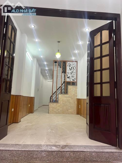 4144071 ảnh đại diện 1