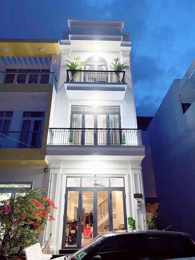 4159854 ảnh đại diện 1