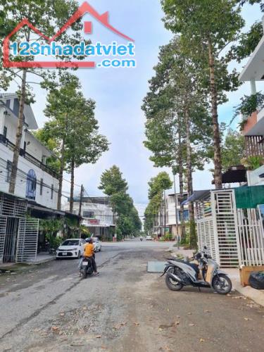 4157594 ảnh đại diện 1