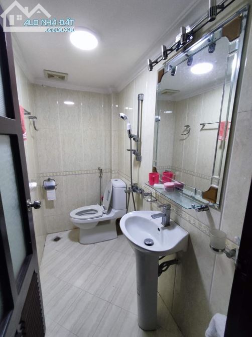 4163053 ảnh đại diện 1