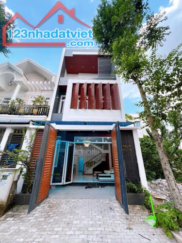 4166859 ảnh đại diện 1