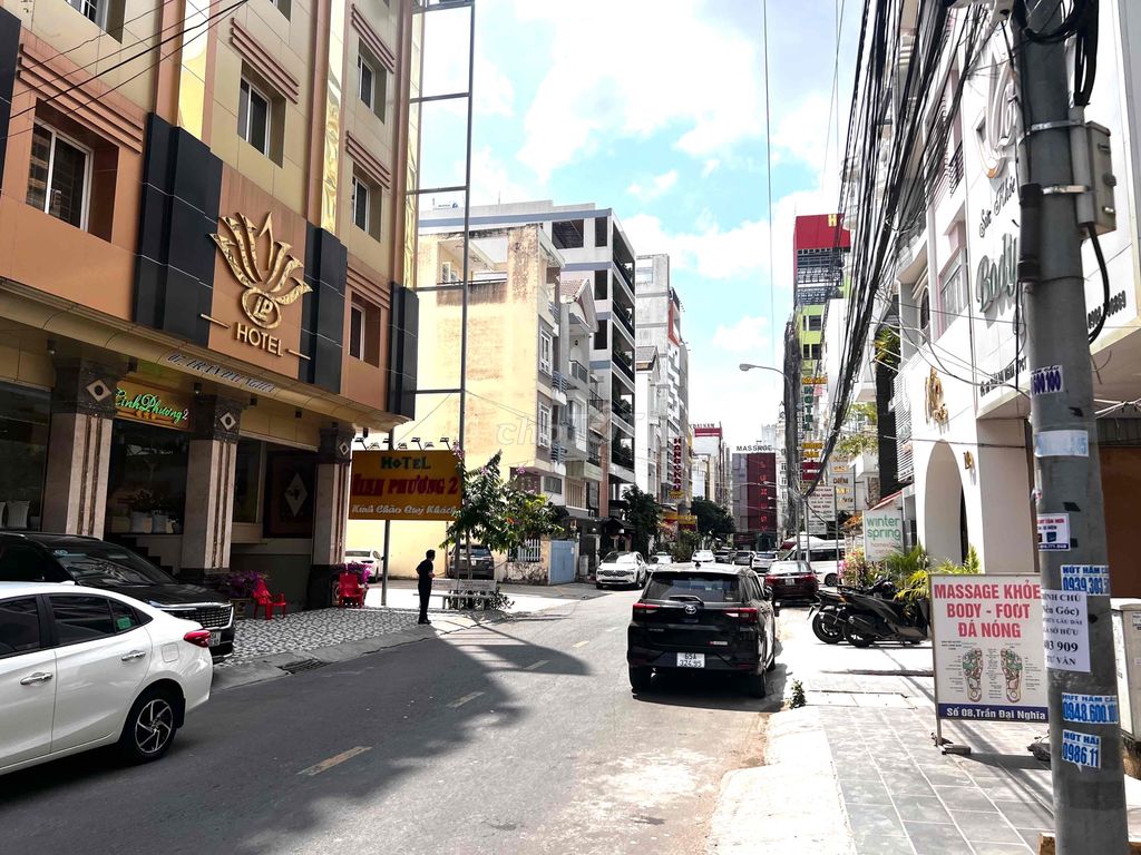 4179637 ảnh đại diện 1
