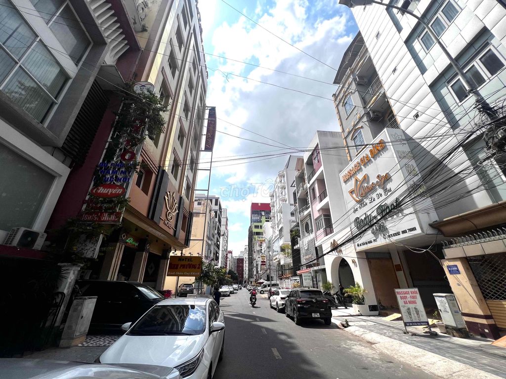4179637 ảnh đại diện 1