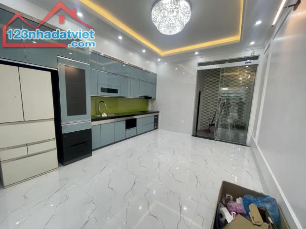 4187999 ảnh đại diện 1