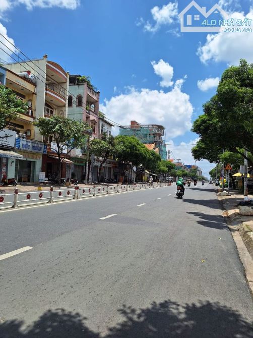 4190864 ảnh đại diện 1