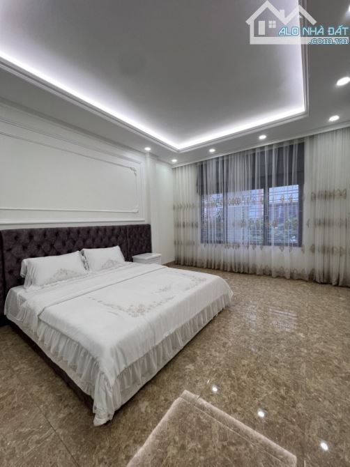 4193095 ảnh đại diện 1