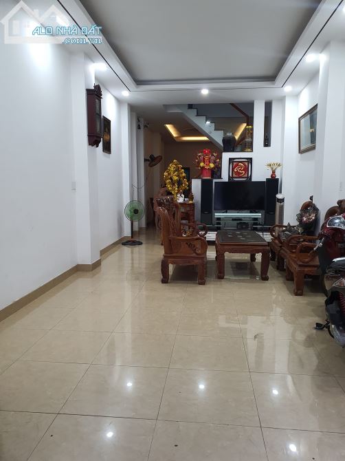 4198940 ảnh đại diện 1