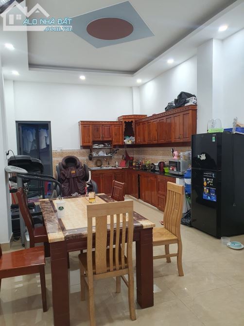 4198940 ảnh đại diện 2