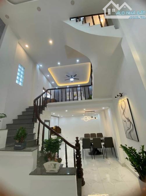 4198340 ảnh đại diện 1