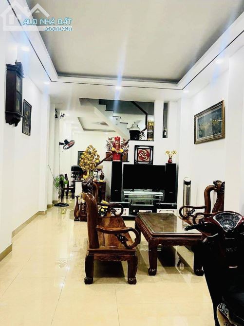 4198944 ảnh đại diện 1