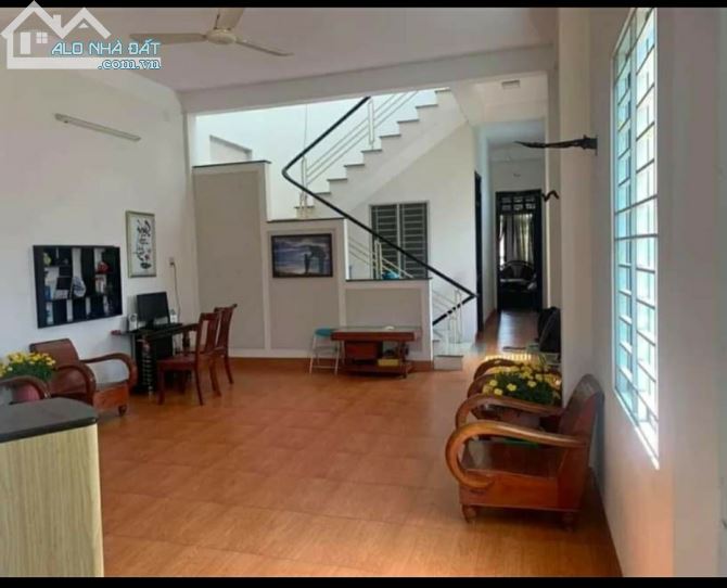4200120 ảnh đại diện 1