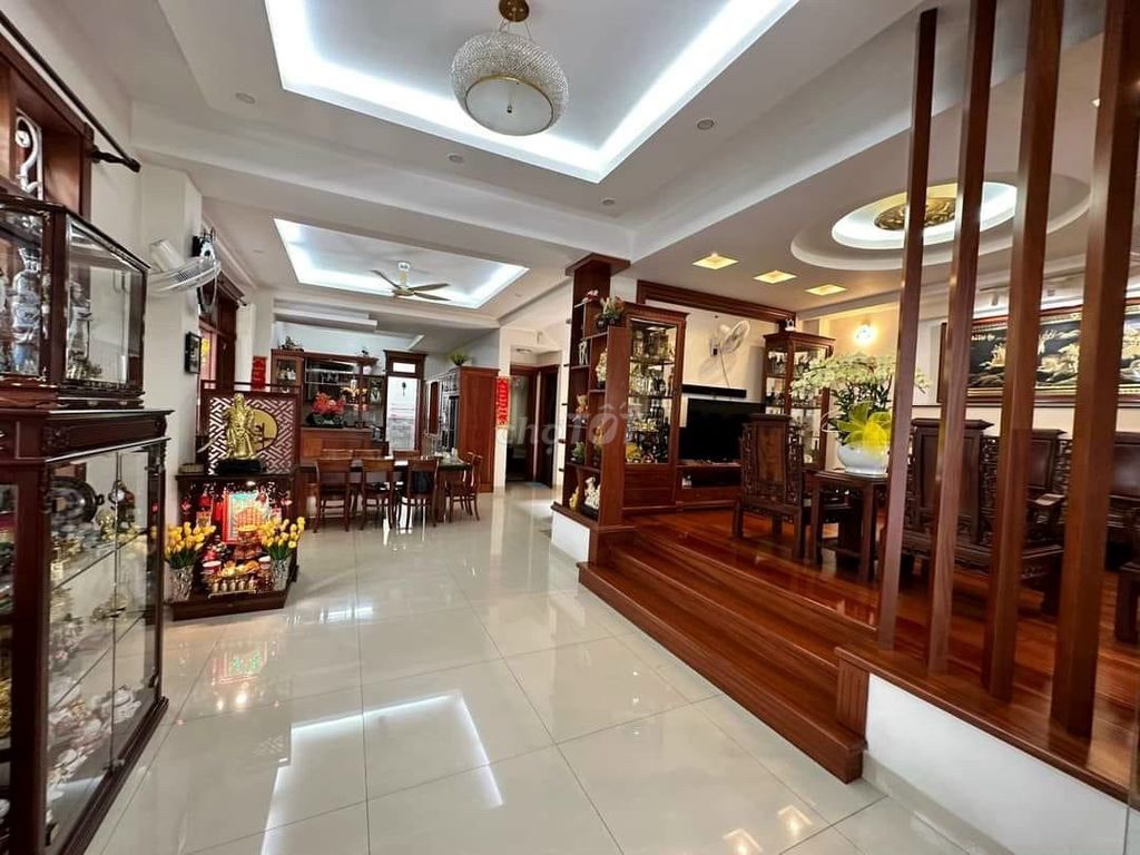 4203433 ảnh đại diện 1