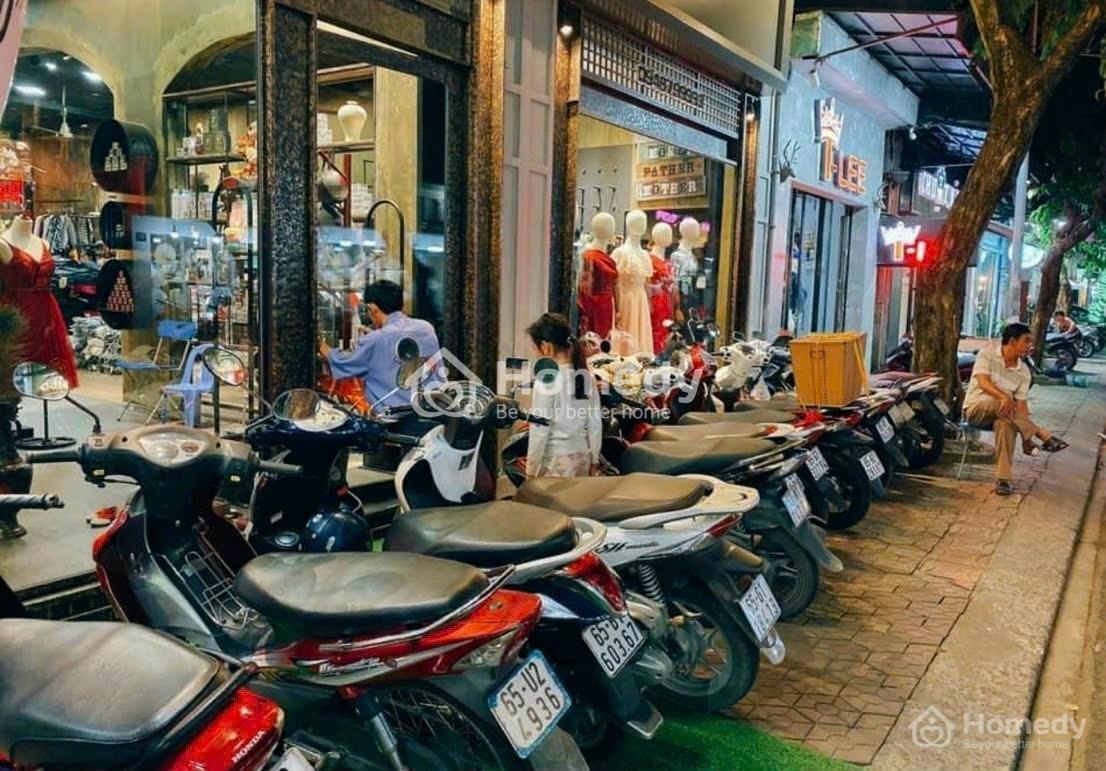 4200242 ảnh đại diện 1
