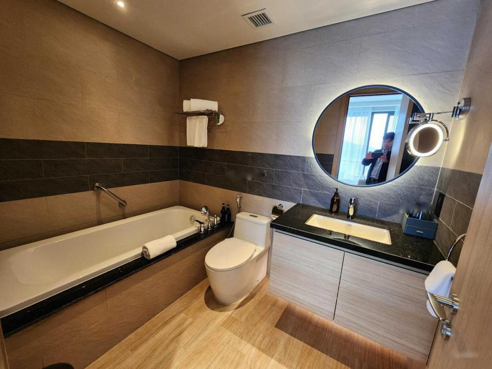 4206947 ảnh đại diện 1