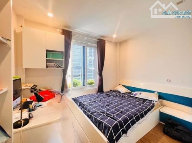 4206179 ảnh đại diện 1